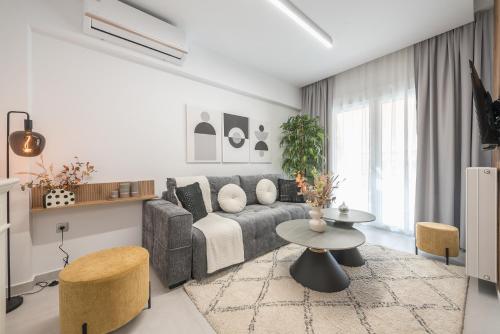 West Athens Luxurius Apartment