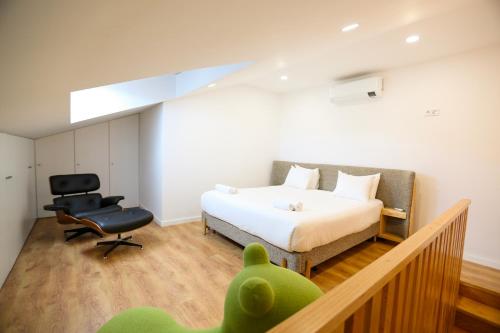 63 Lettér - Sun-Filled & Quiet Apartments with Elevator Access