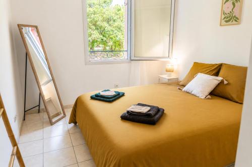 Cozy 2-room apartment with a pool, beach 8 min away!