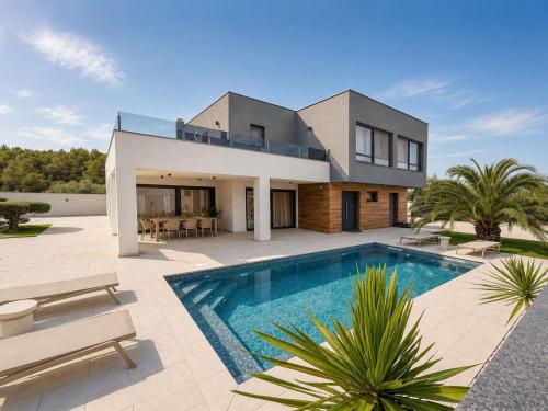 Villa Palma - Luxury Pool Villa with Sauna and Gym