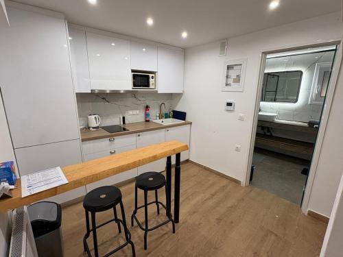 Luxury Garden Studio in Koukaki Prime Location