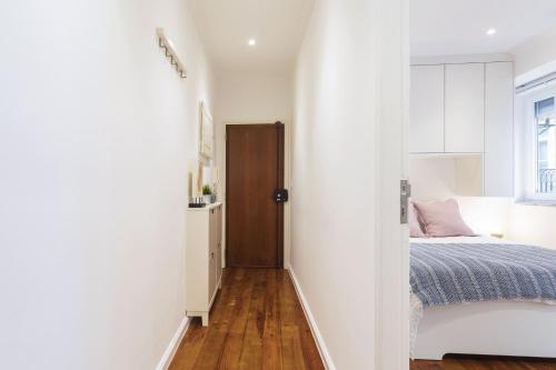 Apartment 1 Bedroom with AC Fiber Optic Internet