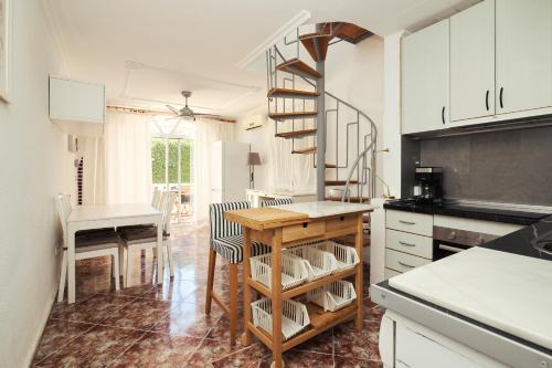 011 Rincon Mediterraneo - Alicante Holiday