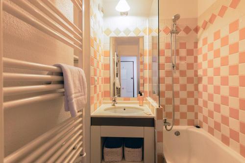 Upstays Garden Terrace Pool 28m2 Apartment