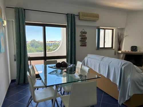 Apartamento T1 Oura - 300m da praia