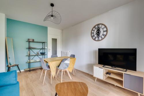 Le Scandinave - Vue Canal de Brienne & Balcon