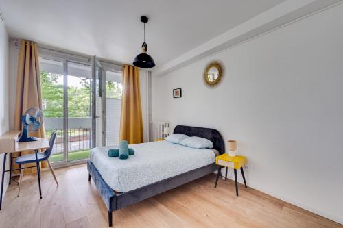 Le Scandinave - Vue Canal de Brienne & Balcon