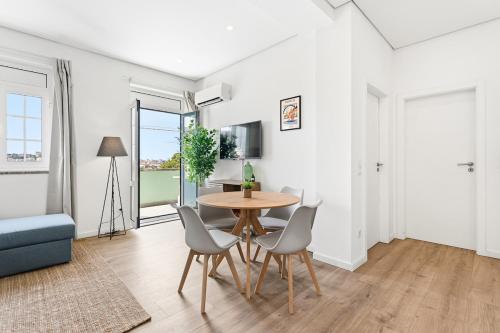 Porto Cathedral View Penthouse with Private Terrace