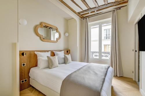 Pick A Flat's Apartements in Notre Dame de Paris - Rue Dauphine