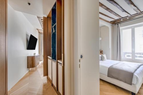 Pick A Flat's Apartements in Notre Dame de Paris - Rue Dauphine
