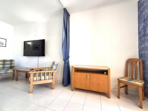 Paraiso Sol Rocha Beach Apartment 1