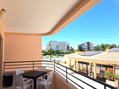 Paraiso Sol Rocha Beach Apartment 1