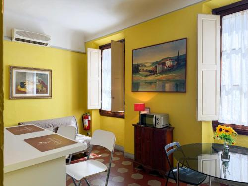 Il Guelfo Central Apts Near SMN & Fortezza da Basso