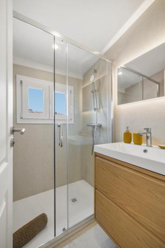 Nice Renting - ST VINCENT - Top Floor Luxury Old Town Nice Air-Conditioned