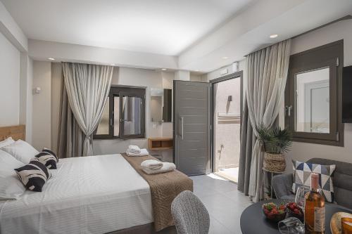 Kentro Living Heraklion City Suite A