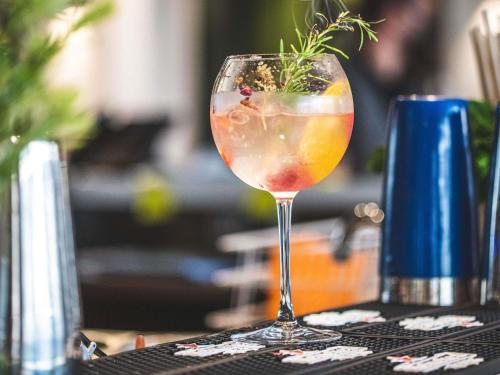 Mercure Avignon TGV Hotel & Spa photo 121