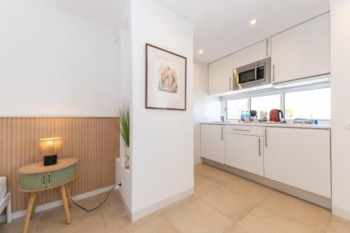 Studio with Beach & Pool Access Included - Golden Club