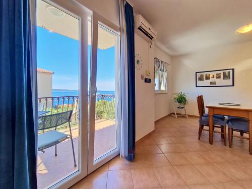 Apartment Čulić-1 by Interhome