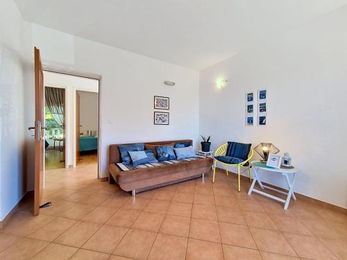 Apartment Čulić-1 by Interhome