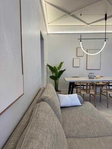 Thomais - Refined Living in the Heart of Mykonos