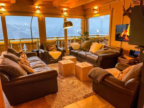 Chalet Buffalo 16P by Jolidi