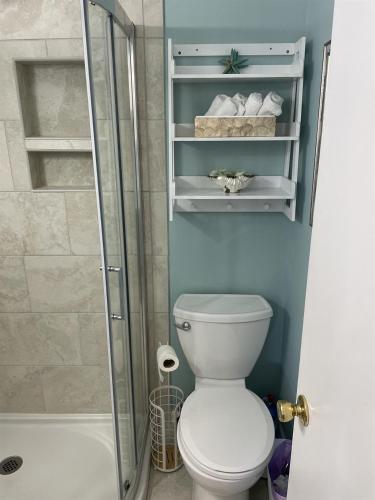 Beachside Condo - Sleeps 7! photo 25