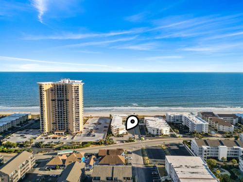 Beachside Condo - Sleeps 7! photo 41