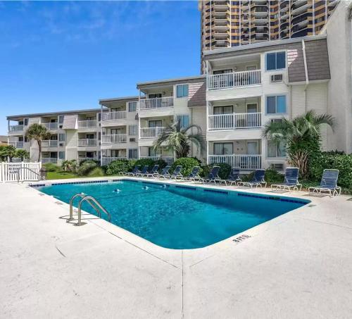 Beachside Condo - Sleeps 7! photo 37