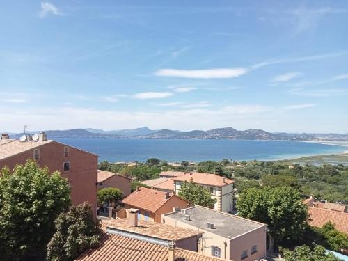 Studio VUE MAGNIFIQUE SUR LA MER