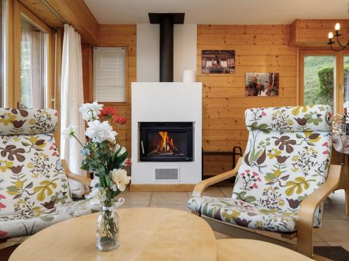 Apartment Fénestral R01 by Interhome