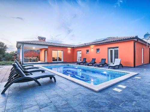Holiday Home Haus Stella in Kapelica- Istrien mit privatem Pool by Interhome