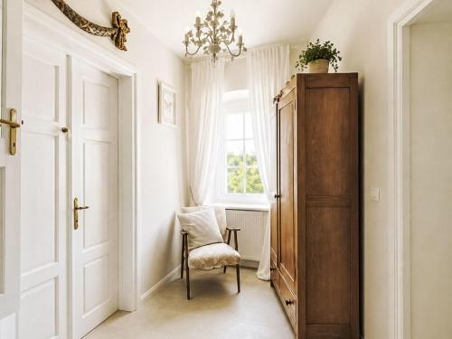 Holiday Home Villa Cotton House mit Schwimmbad by Interhome