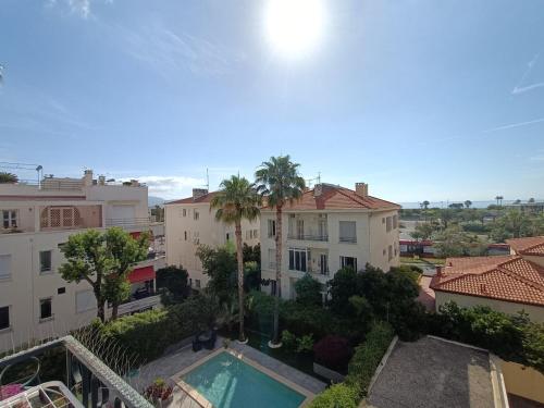 BRIGHT APARTMENT - PROMENADE DES ANGLAIS, Nice