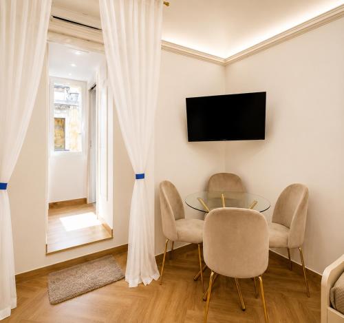 Mina Room Centro Storico 4 Guests