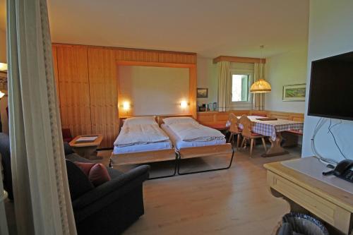 Residenza Lagrev 1 1 2 Zimmerwohnung Nr 021 - Typ 15A - Hochparterre - West