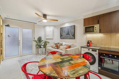 Superb 1BDR-4P appt - Republique-Marais
