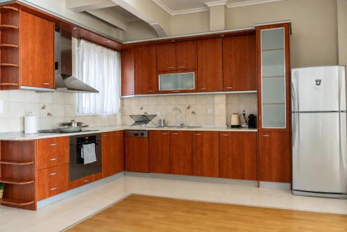 Spacious Stylish Luxurious Central