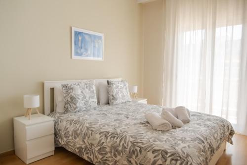 Spacious Stylish Luxurious Central