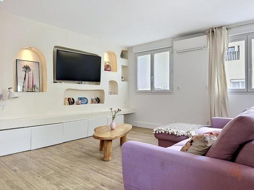 Duplex - 3 Bedrooms - AC - Heart of Samatan