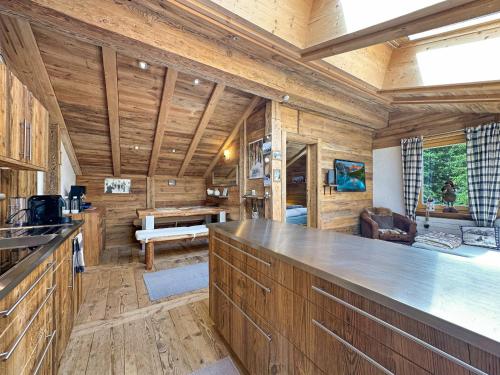 Matterhorn Alpine Hideaway, Cozy Renovated Condo