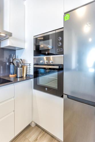 ViVi Homes - Han Pool, Golf & Terrace