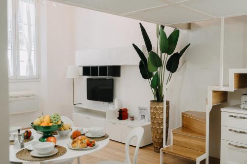 dimora san lorenzo new apartment in the center 5 min from the Duomo