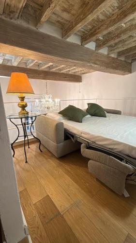 dimora san lorenzo new apartment in the center 5 min from the Duomo