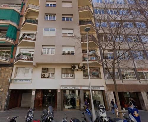 1690 - AB Eixample Rosselló