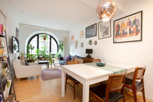 OLD TOWN ACOGEDOR APARTAMENTO CON PARKING GRATIs
