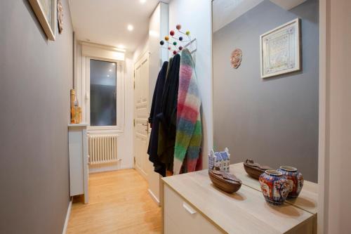 OLD TOWN ACOGEDOR APARTAMENTO CON PARKING GRATIs