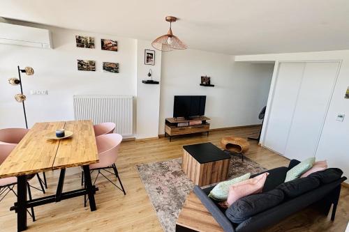 Air-conditioned apartment - 3 bedrooms