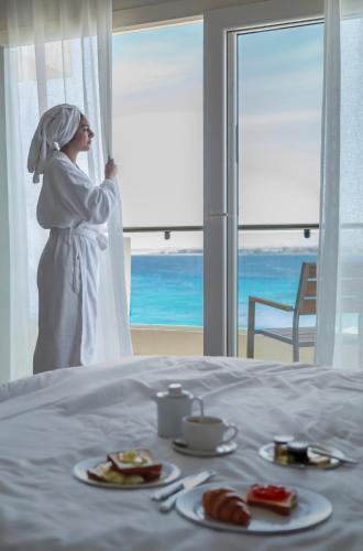 SRNTY Sahl Hasheesh - Ex Serenity Sky Arc — Sea view