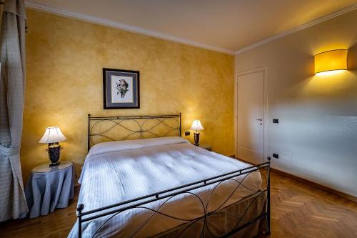 Palazzo Gamba Apartments al Duomo photo 18