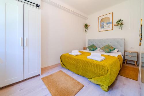 Quiet Corner Central Zagreb 1BR w/ AC - Happy Rentals